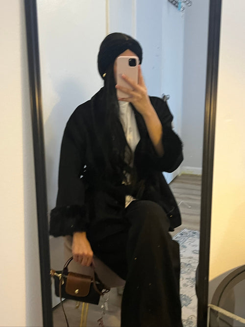 élégance belted fur coat